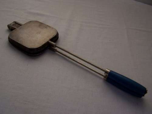 #1 sandwich iron ... for the fire !!!