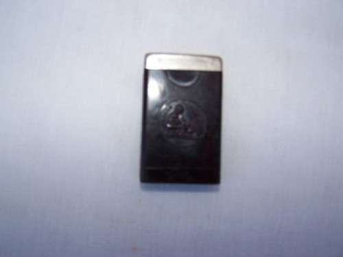 rolls razor blade ... in a bakelite box !!!