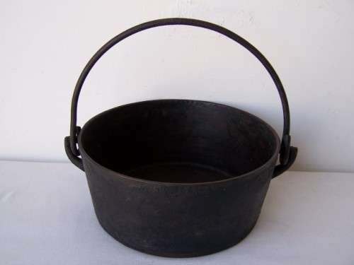 pot ... of cast iron !!!