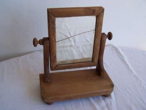 gorgeous small mirror ... table top !!!