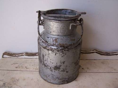 milk can ... small !!!
