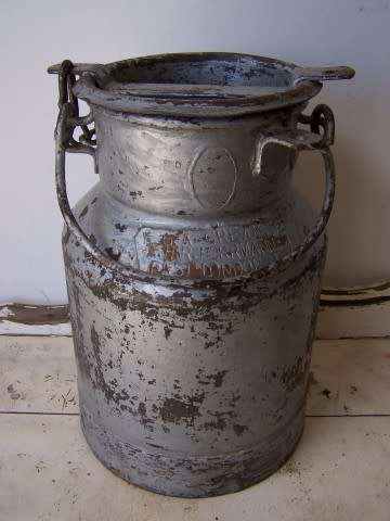 milk can ... small !!!