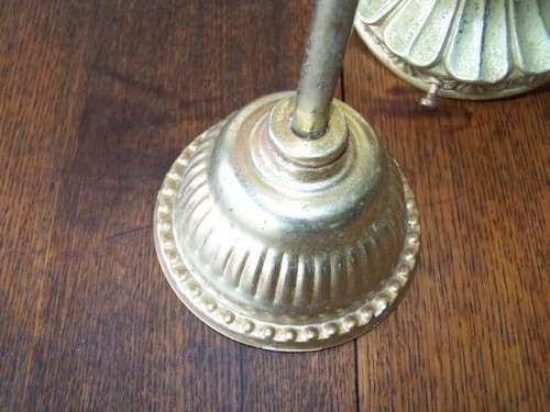 part  ... for a ceiling light !!!