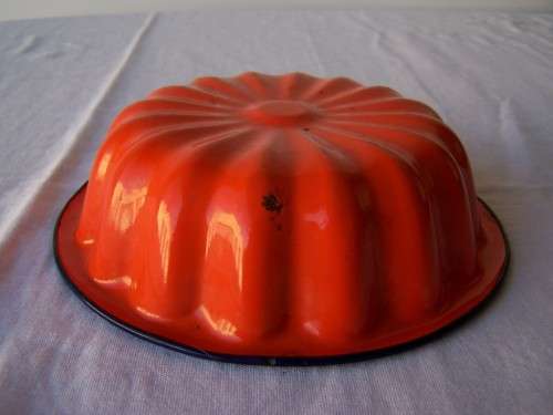 mould ...  to brighten up your kitchen !!!