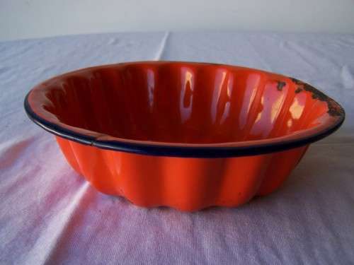 mould ...  to brighten up your kitchen !!!