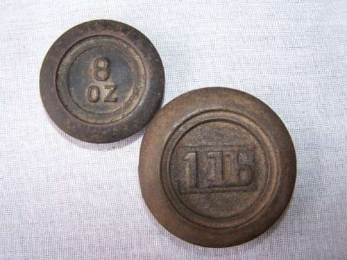 4 weights ...  for a scale !!!