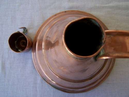 a kettle ... that whistles !!!
