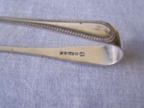 tongs ... for sardines !!!
