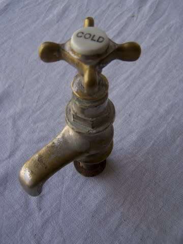 taps ... hot and cold!!!