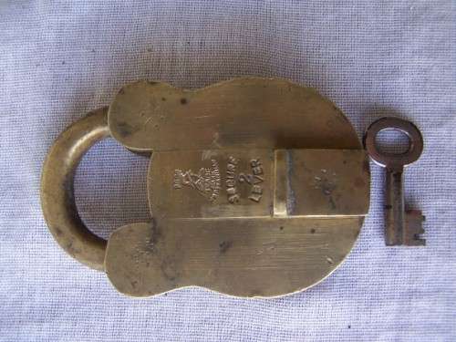 lock ... always interesting !!!