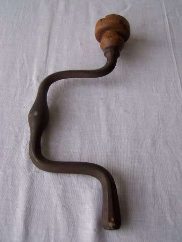 drill brace ... interesting old one !!!