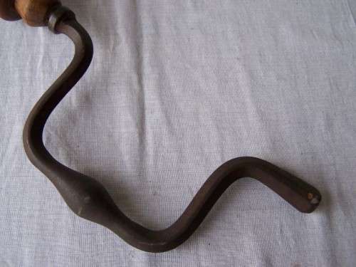 drill brace ... interesting old one !!!