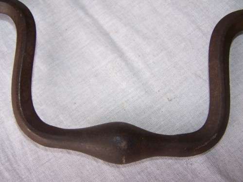 drill brace ... interesting old one !!!