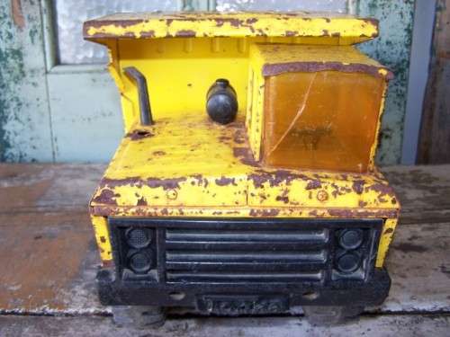 tip truck ... tonka !!!