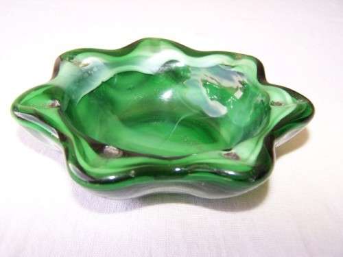 ashtray ... green !!!