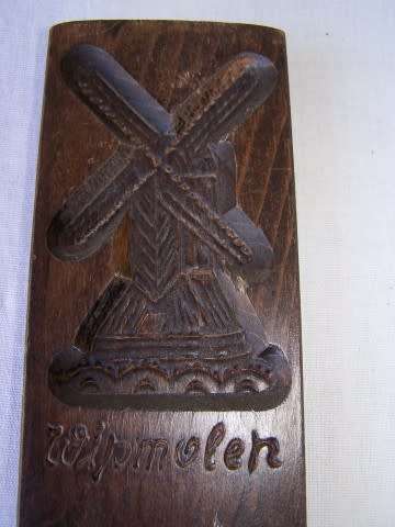 biscuit mold ... of wood !!!