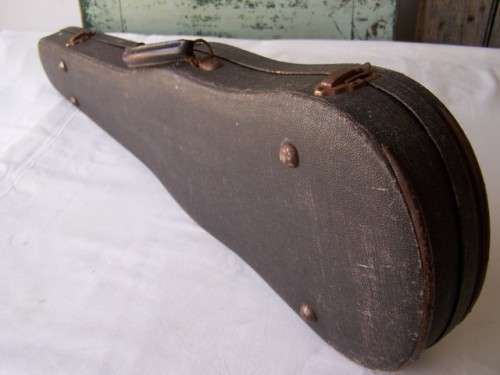 case ... for a violin !!!