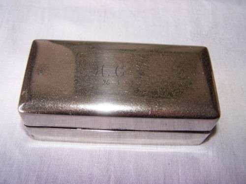 razor ... grandly cased !!!
