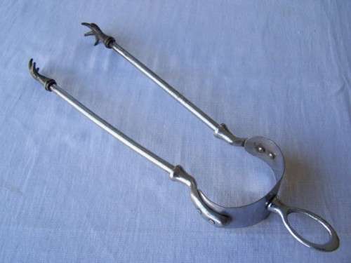 tongs ... for the fire !!!
