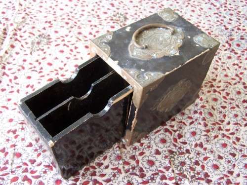card box ... beautiful metal detail, needing tlc !!!