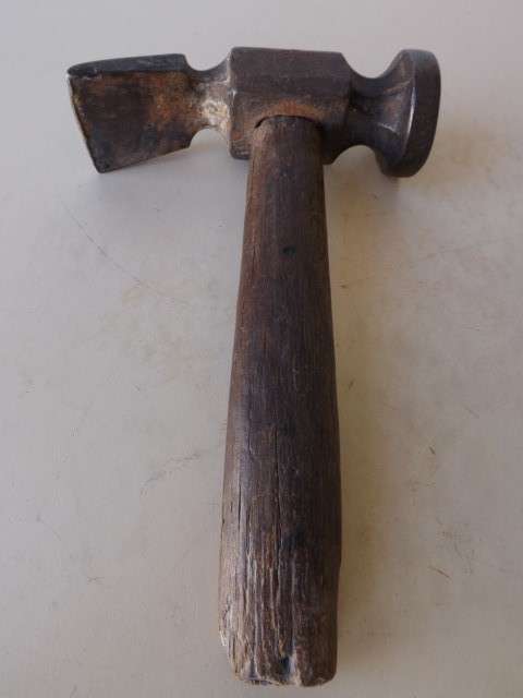 hammer and chisel ...  fab !!!