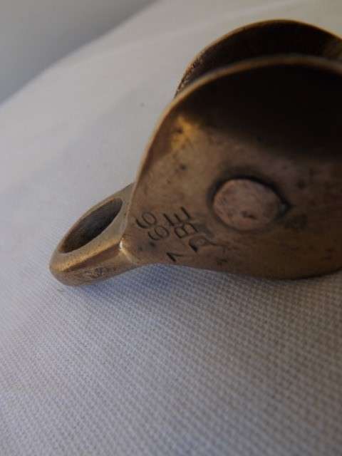 small rope pulley ... of brass !!!