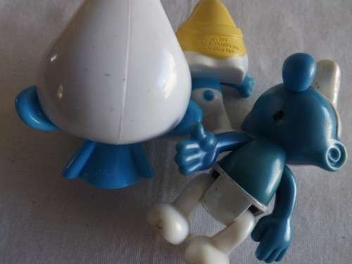 smurfs ... 3 of them !!!