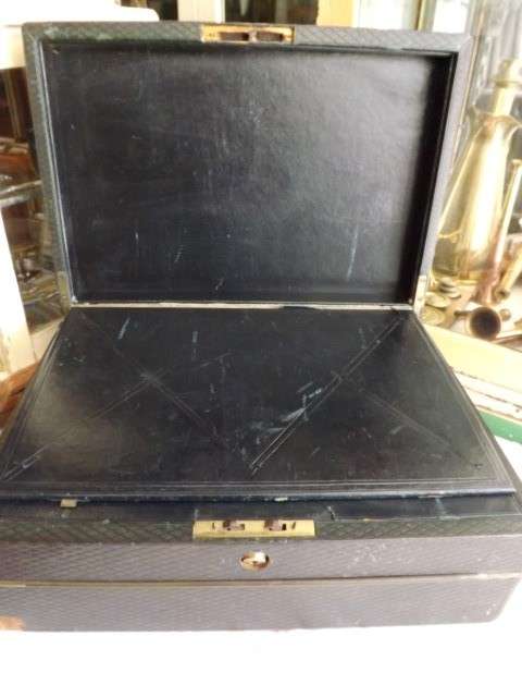 stunning lap desk / writing slope ... used by the commanding officer of the HMS Sunburst !!!