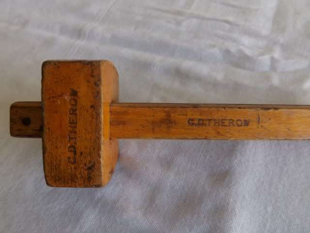 marking gauge ... great patina ... !!!