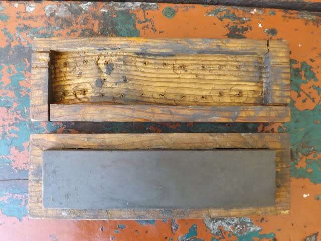 sharpening stone ... in a box !!!