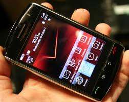 BLACKBERRY STORM 9500, TOUCH SCREEN, 3G, UNLOCKED ORIGINAL AND EXTRAS