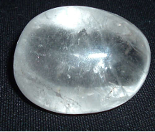 Clear quartz galet . Storm crystal powerfull healer and repells negativity