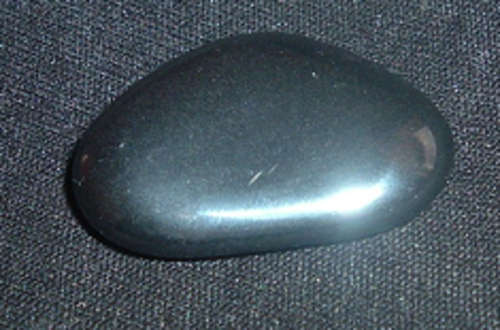 HEMATITE  "STONE FOR THE MIND". BALANCES THE AURIC FIELD AND ALIGNS THE CHAKRA