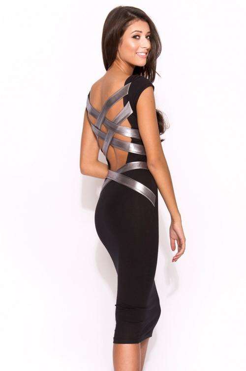 Criss cross back dress  SIZE   M / L