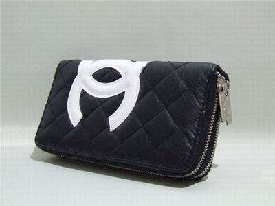 TRENDY WALLETS