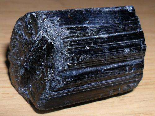 BLACK TOURMALINE EXCELLENT STONE FOR PROTECTION AND SHIELDING ONES AURA AGAINST NEGATIVITY