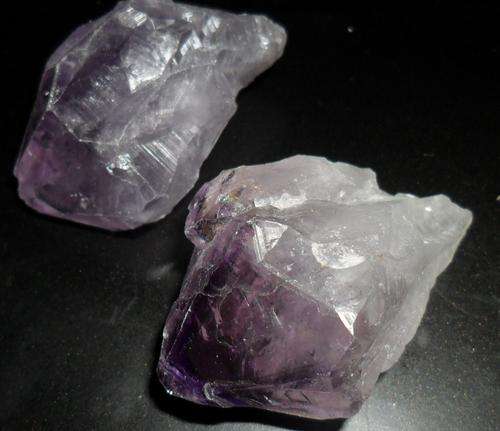 AMETHYST POINT HELP YOU FIND INNER PEACE, AND CONNECTS YOU TO DIVINE PROTECTION.  VERY GOOD