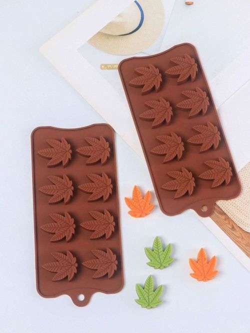 Cannabis Leaf Silicone Candy Ice Tray Mould (In Stock)