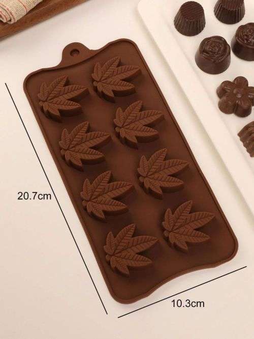 Cannabis Leaf Silicone Candy Ice Tray Mould (In Stock)