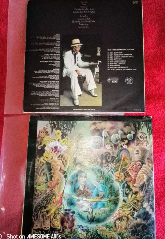 3 LPs ELTON JOHN: Captain Fantastic / Greatest Hits / Honky Chateau