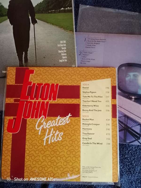 Elton John 3 vinyls: Greatest Hits Holland import, A Single Man, The Fox vinyl
