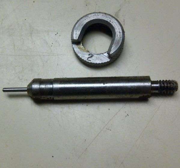 Reloading Equipment : Case trimmer and holder : Various