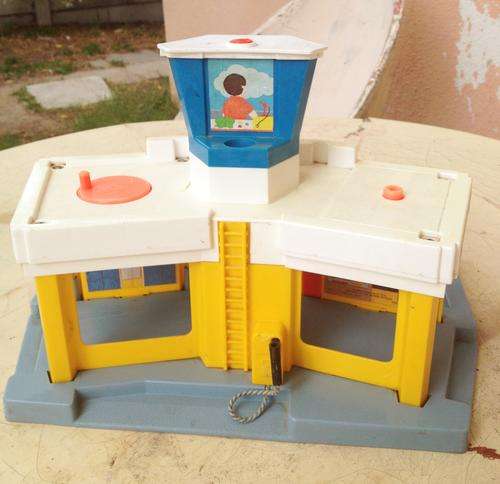 VINTAGE FISHER PRICE WATCH TOWER