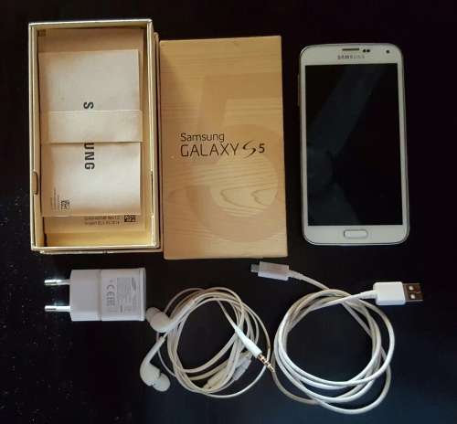 Samsung S5 VERY GOOD CONDITION!!with glass screen protector, cover and original accessories!