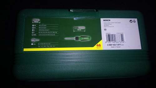 BOSCH 46 PIECE SCEWDRIVER SET