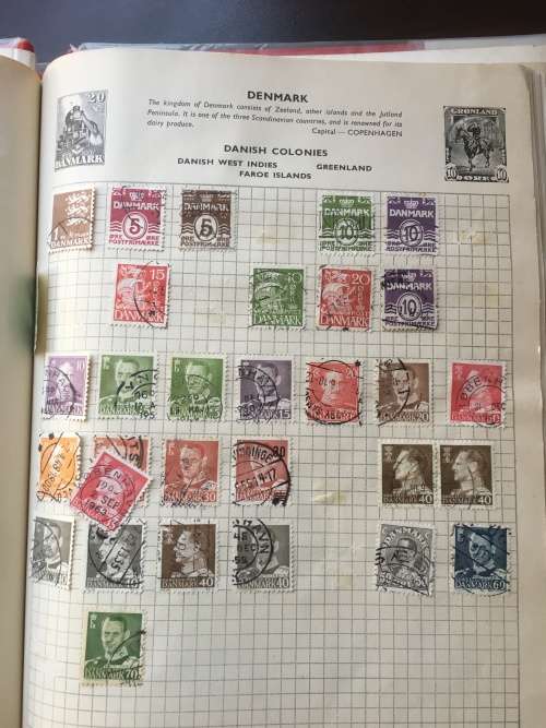 Old Stanley Gibons Swift sure album with approx 1500 stamps