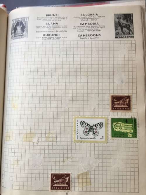 Old Stanley Gibons Swift sure album with approx 1500 stamps