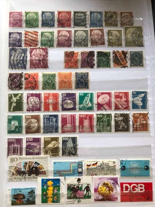 Approx 650 Different Germany stamps