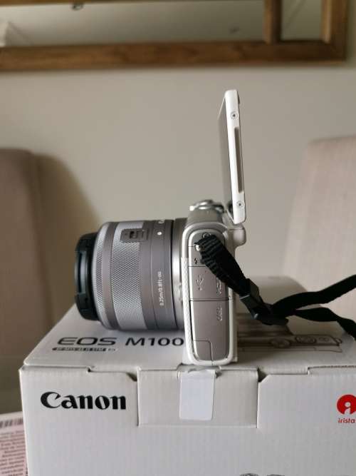 CANON EOS M100 AS NEW!!!