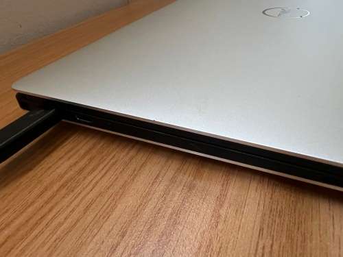 DELL XPS 13 inch 4K 9380 Touchscreen (Please see description)